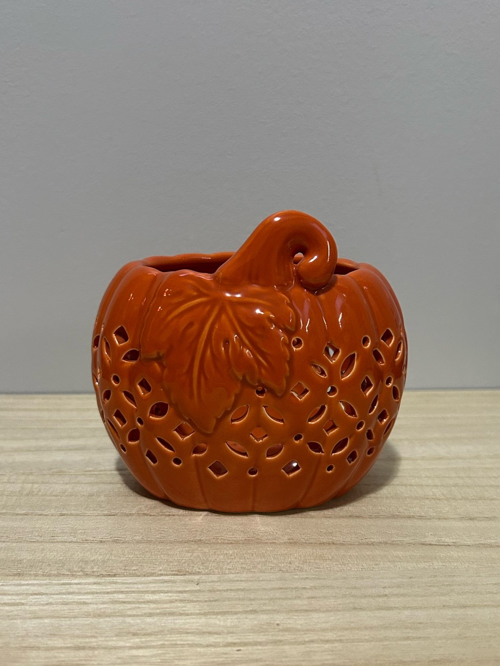 NEW Bath & Body Works Orange Pumpkin Holder